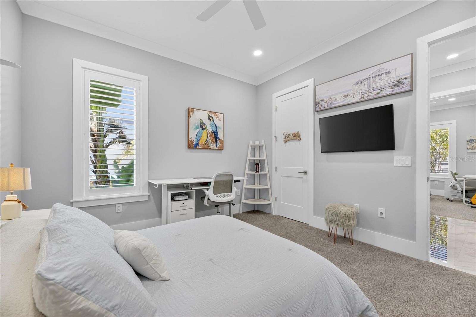 MIRABAY PH 2A-3 - Residential