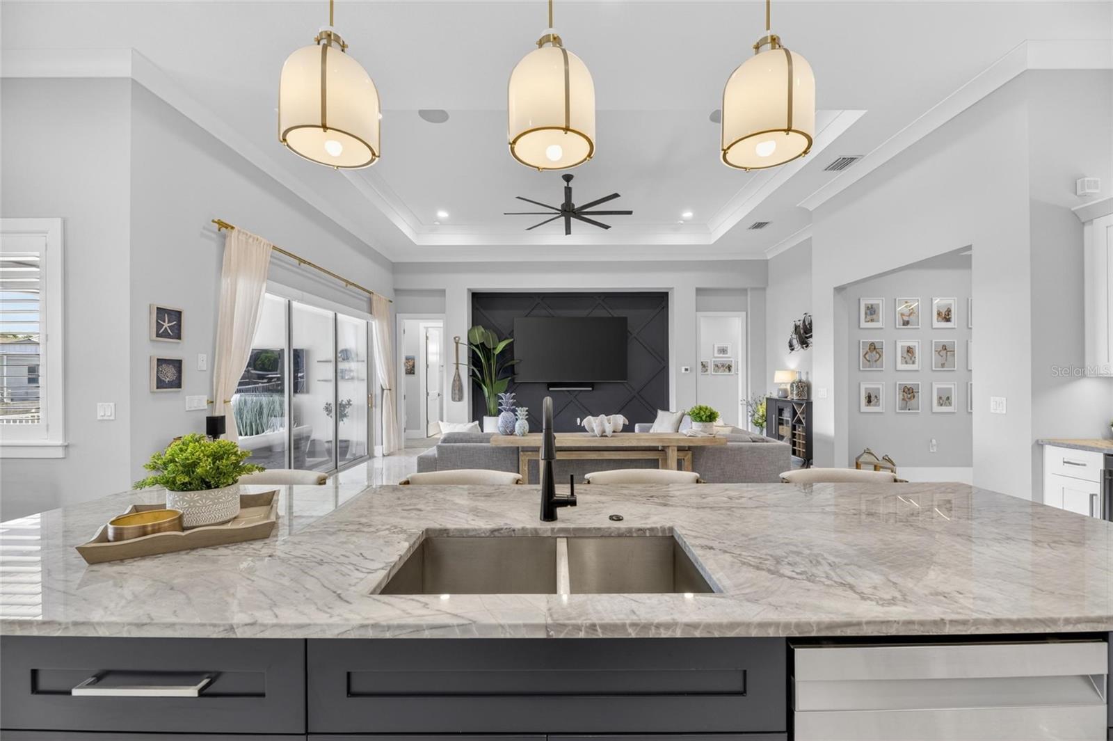 MIRABAY PH 2A-3 - Residential