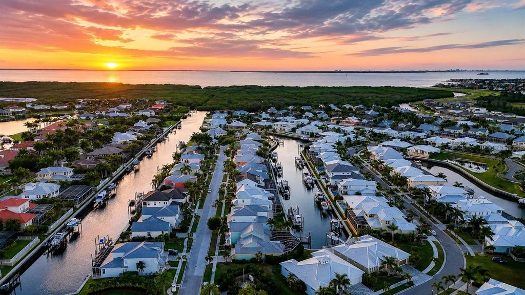 Photo of 5704 Tybee Island Drive, Apollo Beach, FL 33572 (MLS # TB8504237)