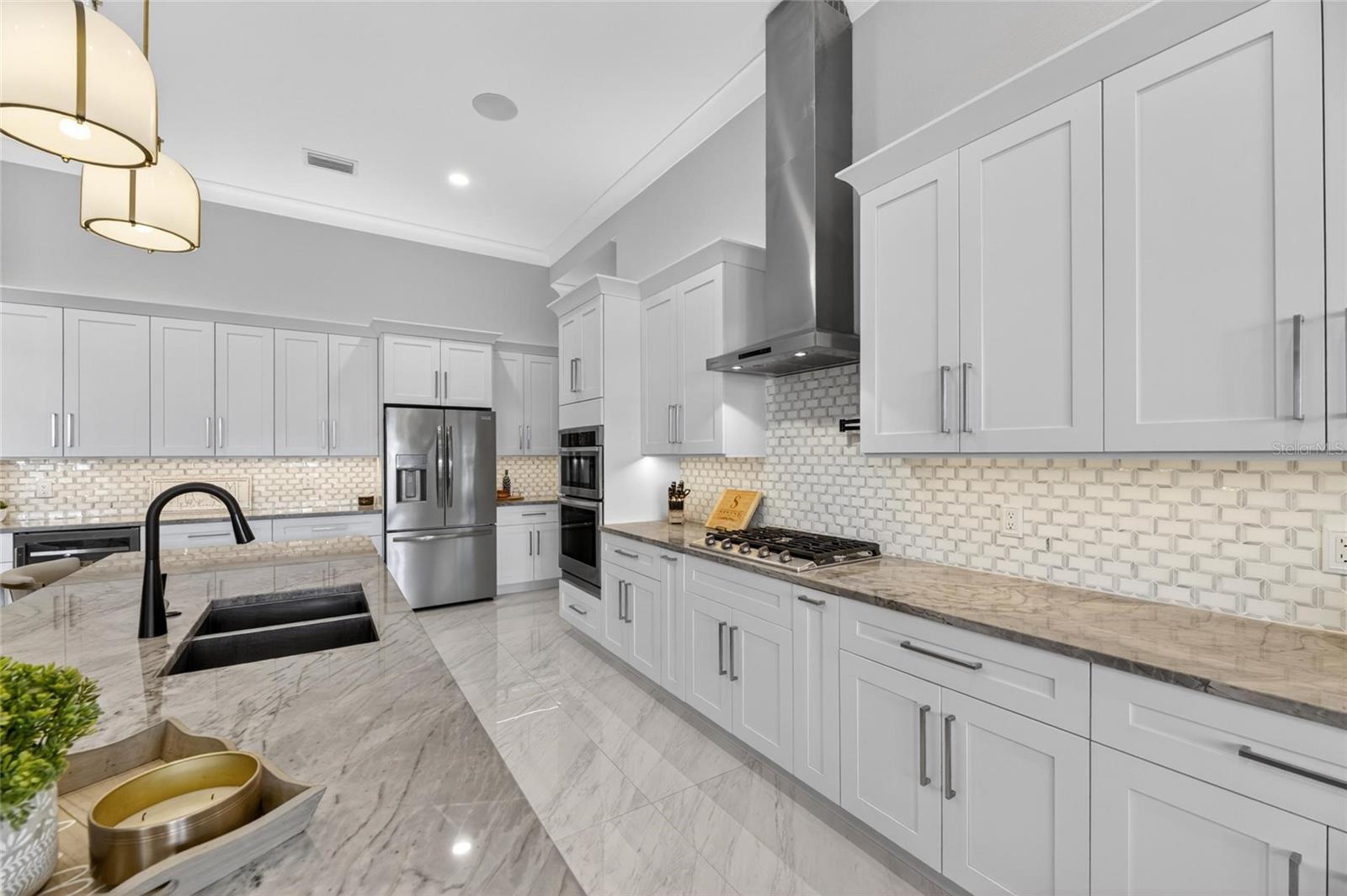 MIRABAY PH 2A-3 - Residential