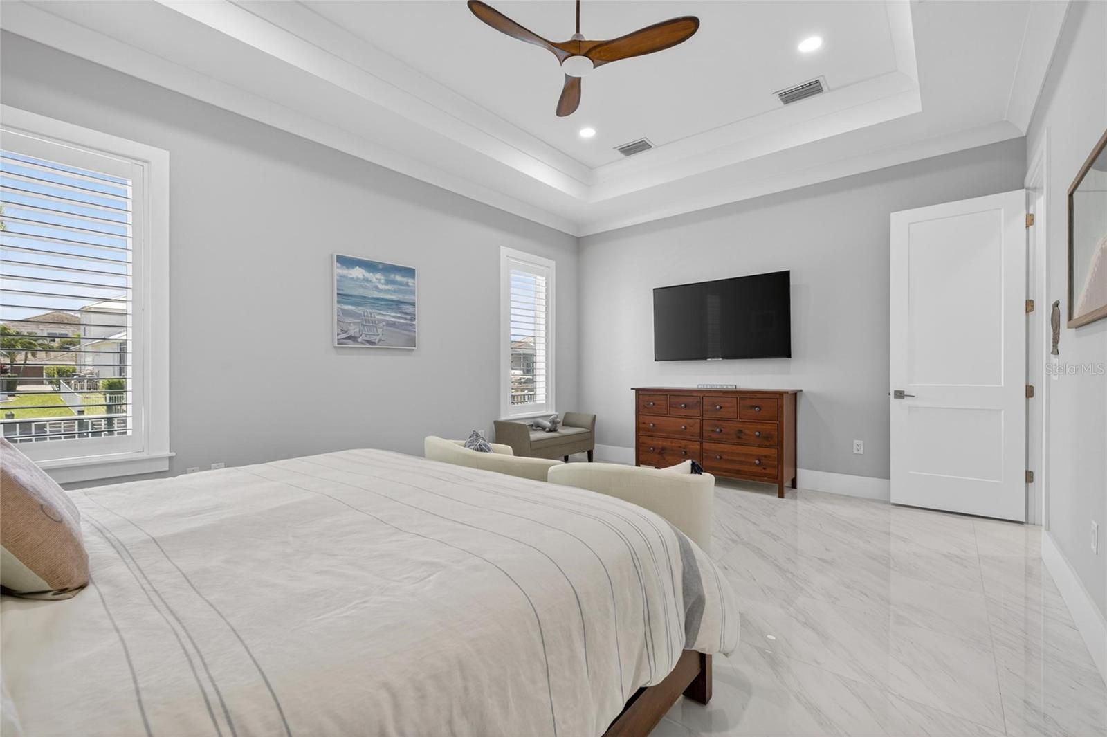MIRABAY PH 2A-3 - Residential