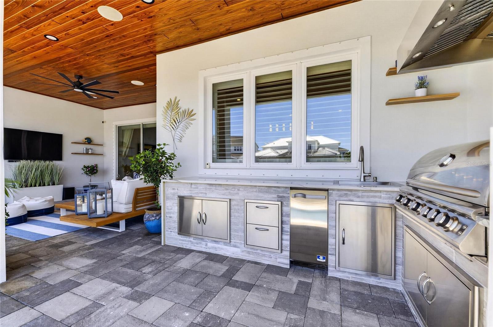 MIRABAY PH 2A-3 - Residential