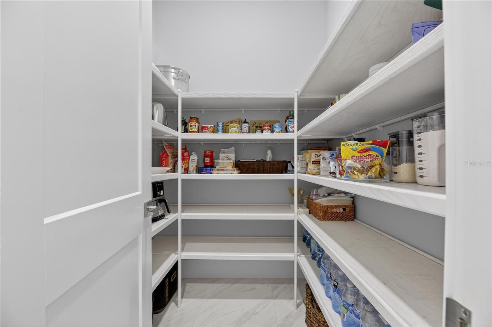 MIRABAY PH 2A-3 - Residential