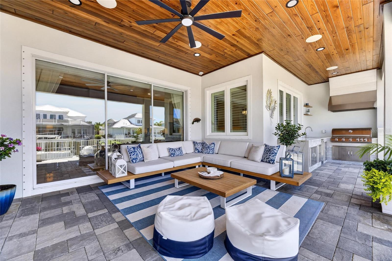 MIRABAY PH 2A-3 - Residential