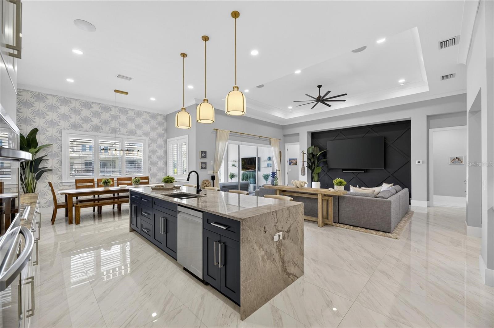 MIRABAY PH 2A-3 - Residential