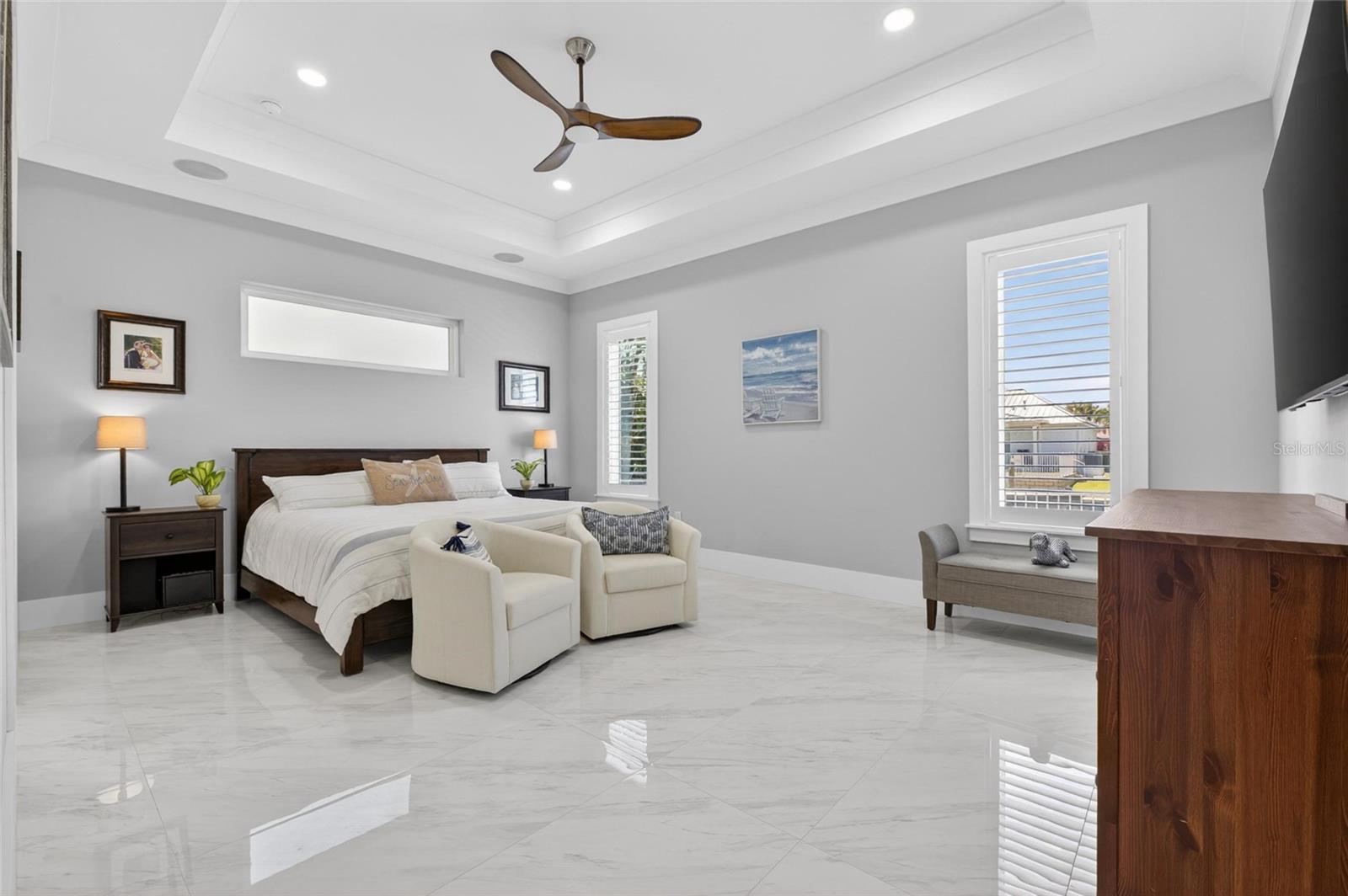 MIRABAY PH 2A-3 - Residential