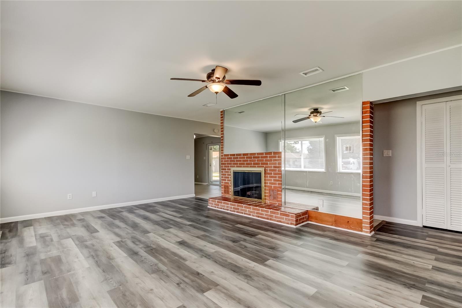4412 CARLYLE ROAD