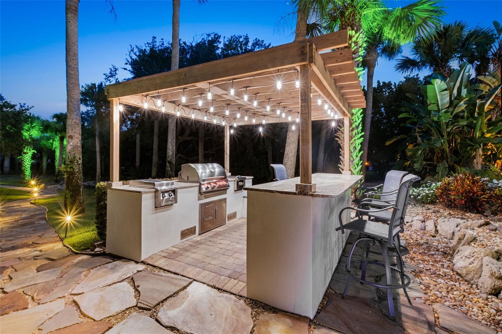 ISLAND ESTATES SUB - Residential