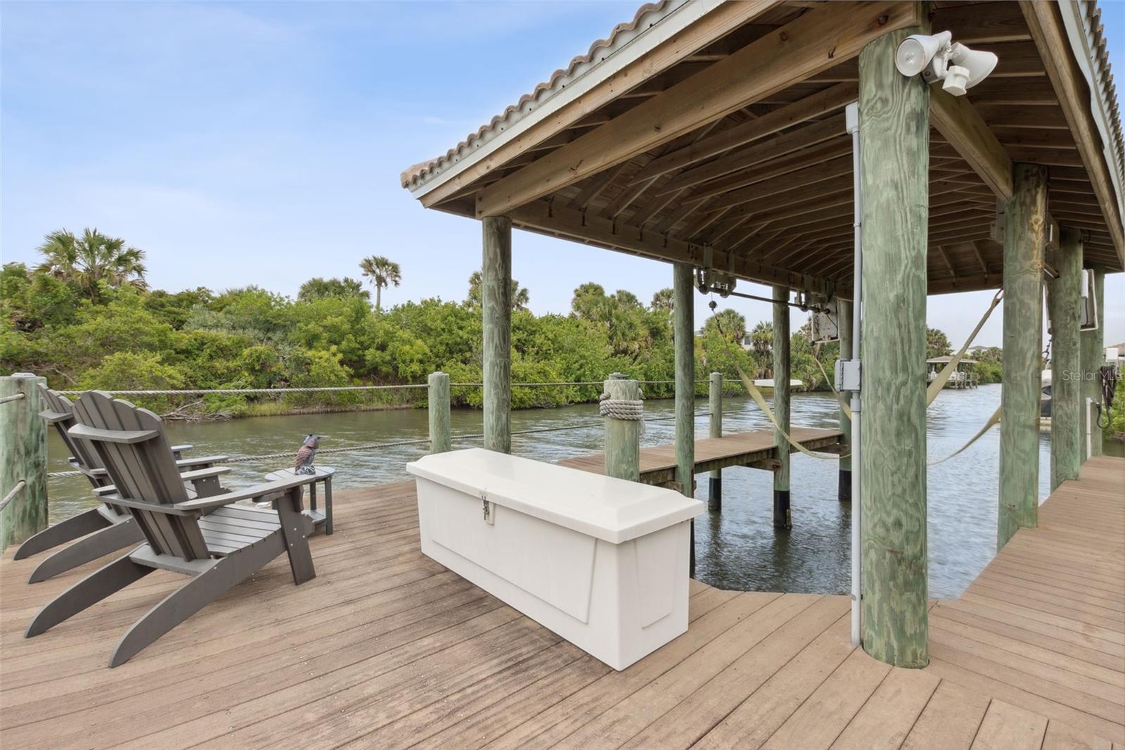 ISLAND ESTATES SUB - Residential