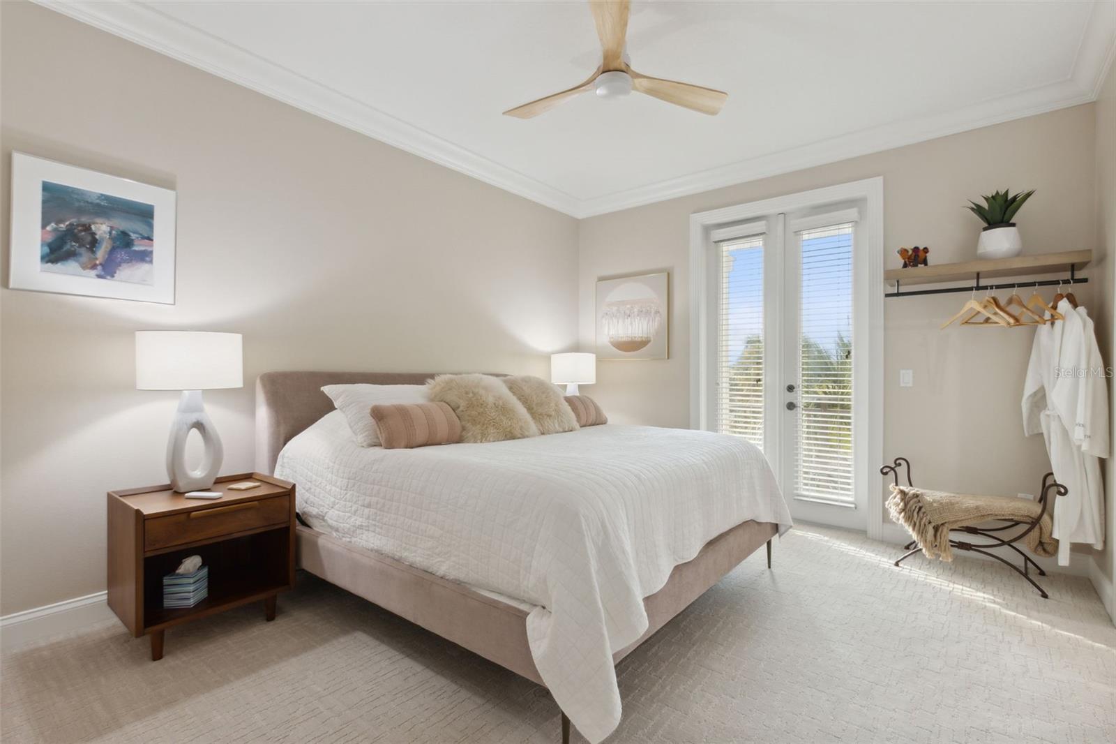 ISLAND ESTATES SUB - Residential