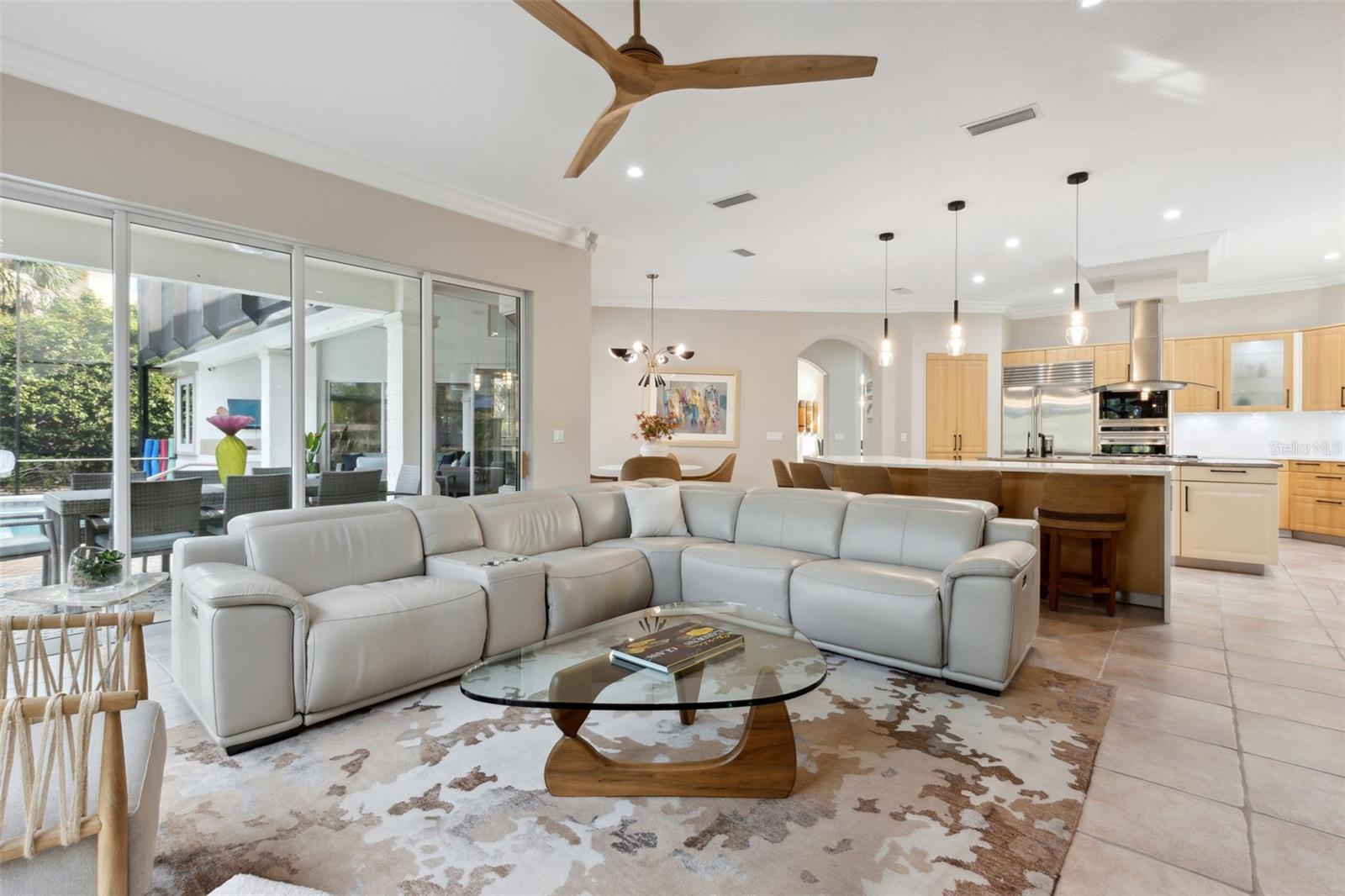 ISLAND ESTATES SUB - Residential