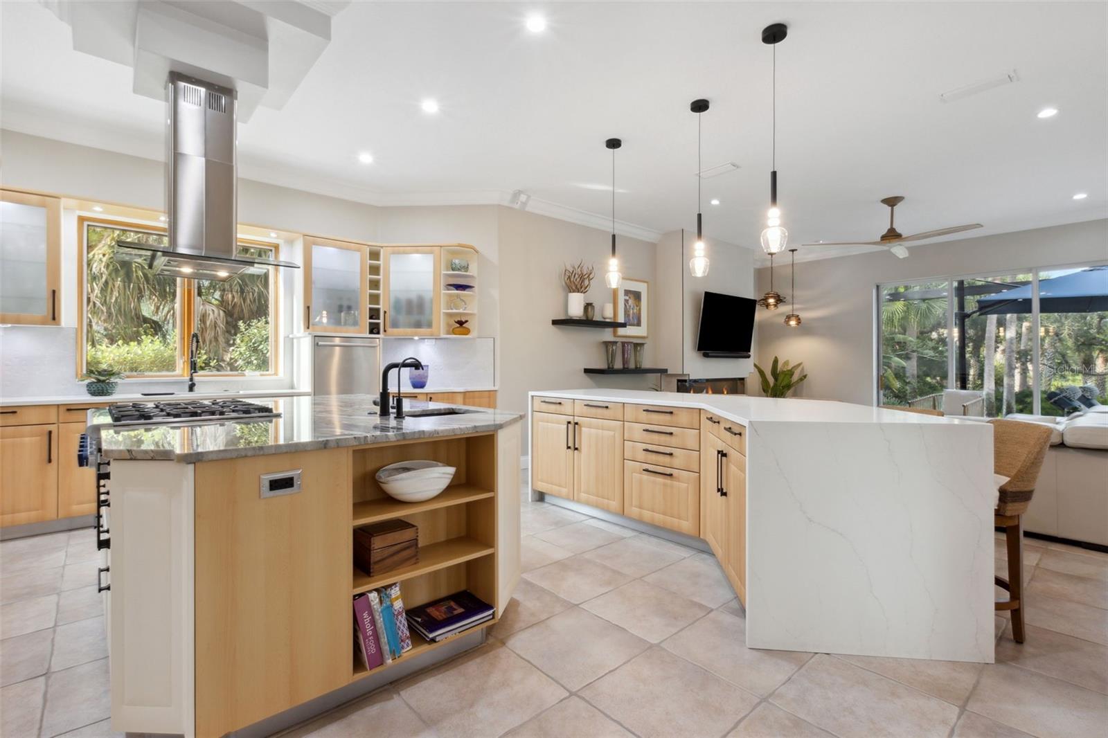 ISLAND ESTATES SUB - Residential