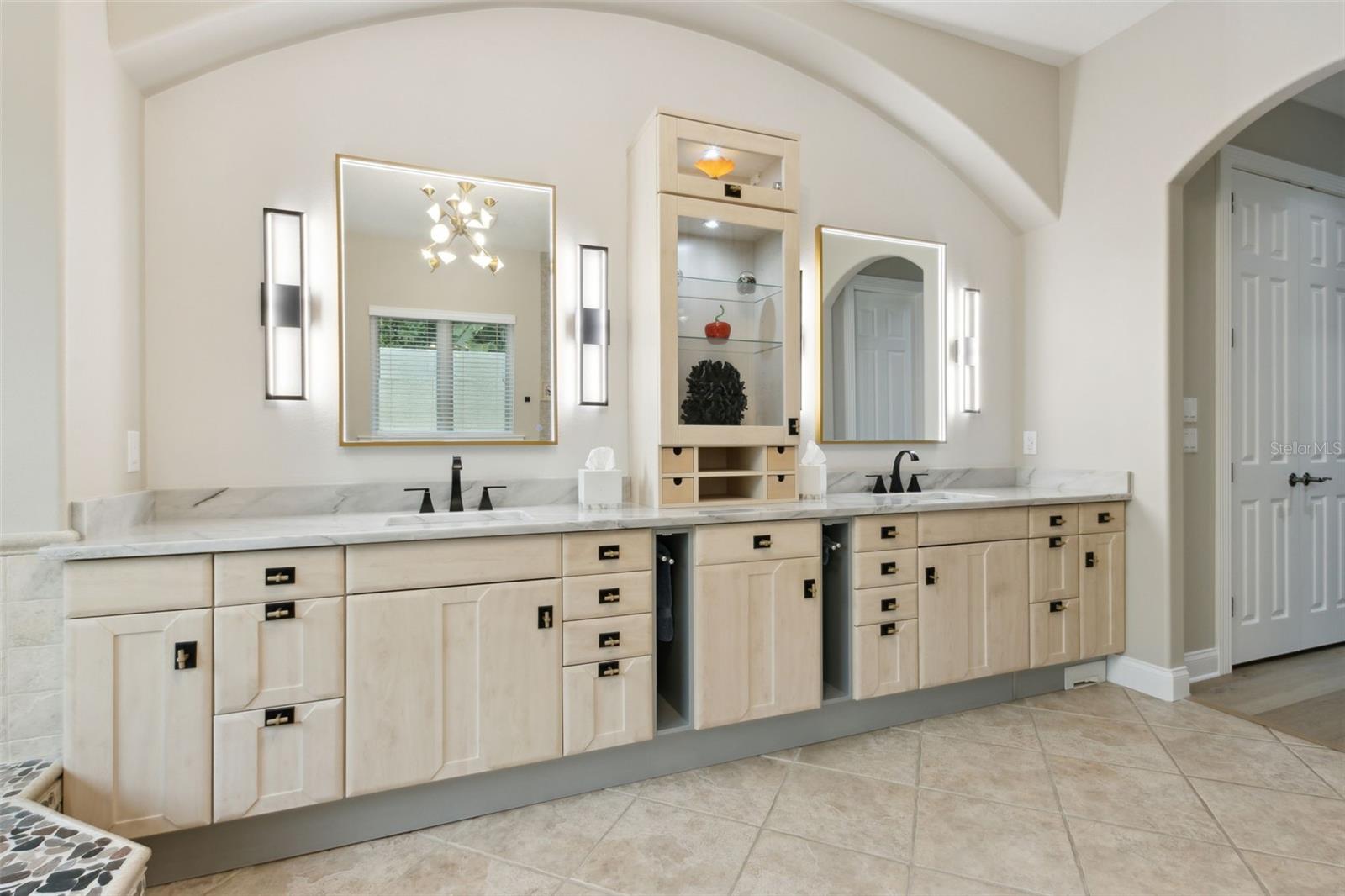 ISLAND ESTATES SUB - Residential