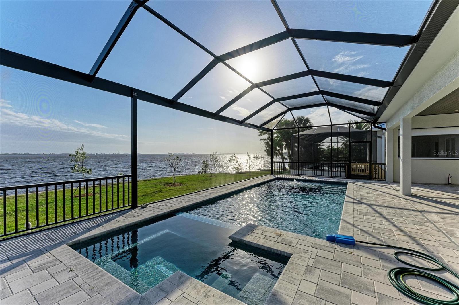 112 NORTHSHORE TERRACE