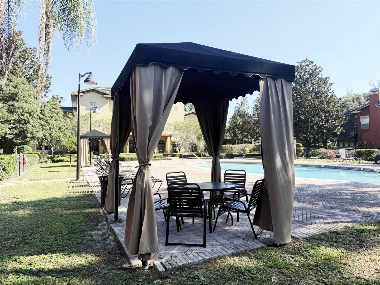 NOTTING HILL - Residential