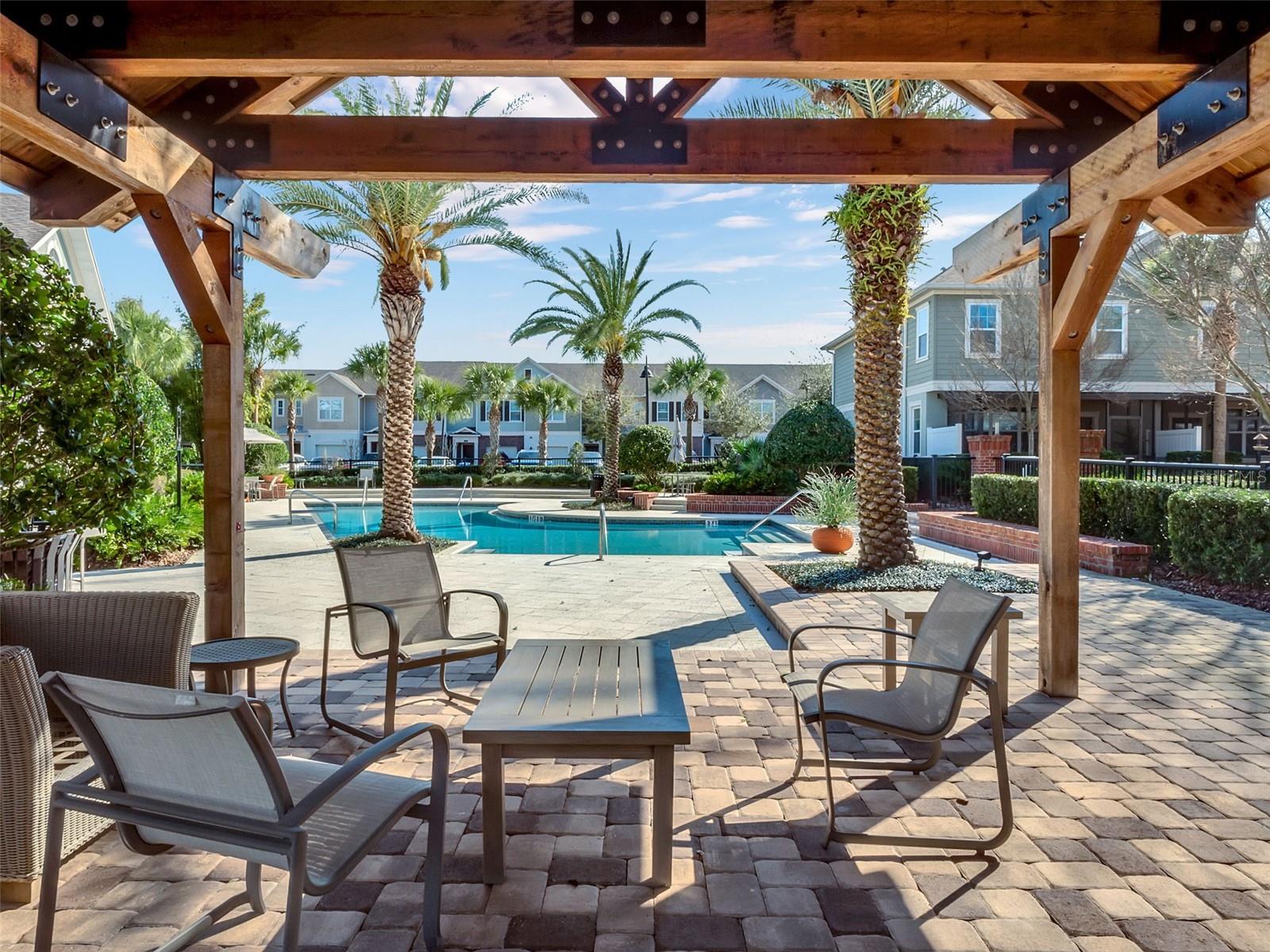 HAMPTONS - SECOND REP - Residential