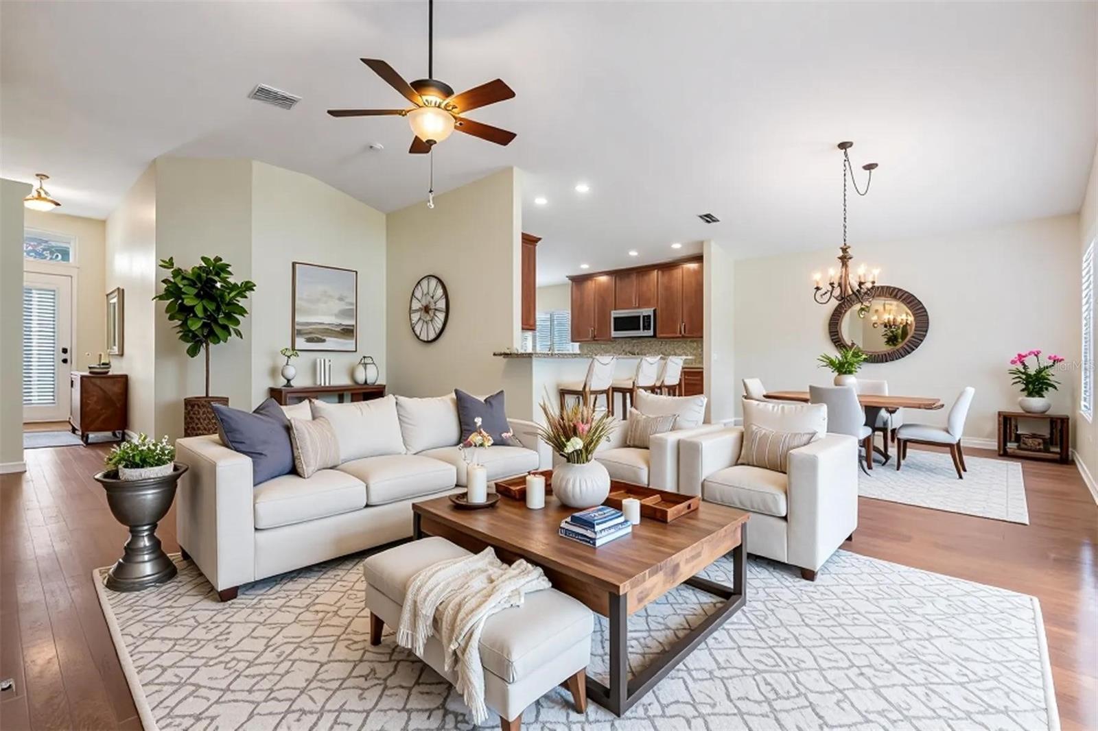5503 TERRAIN DE GOLF DRIVE
