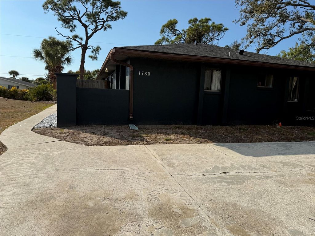 Photo of 1780 Shadow Lane #5, Englewood, FL 34224 (MLS # A4682817)