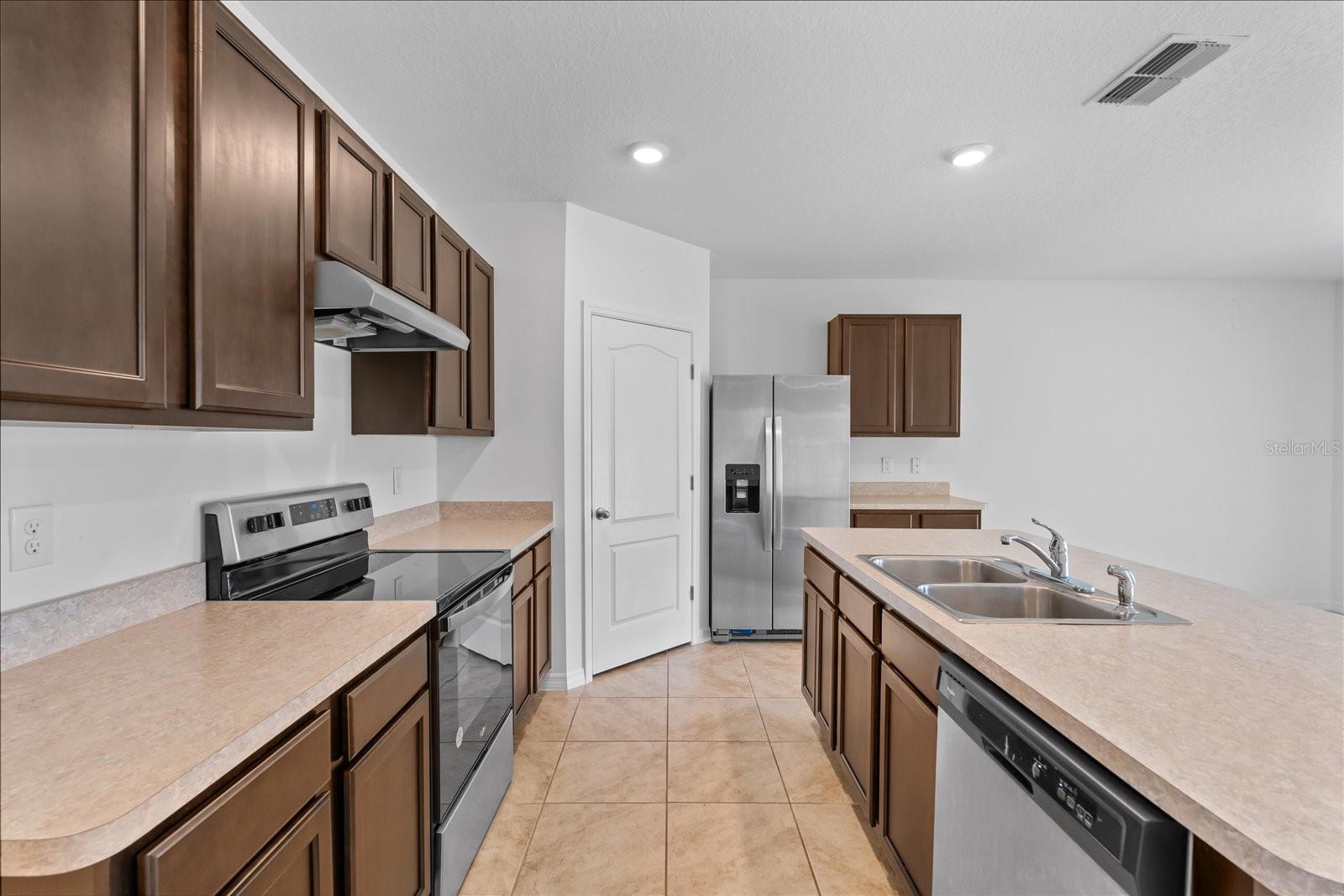 GRACE RANCH PH 2 - Residential Lease