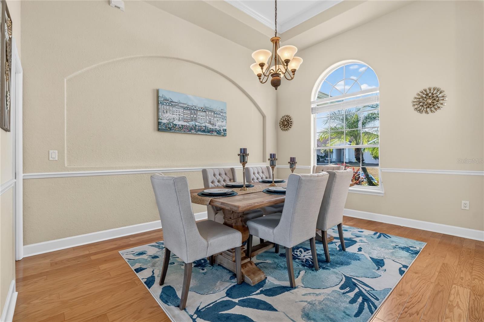 6744 HARTSWORTH DRIVE