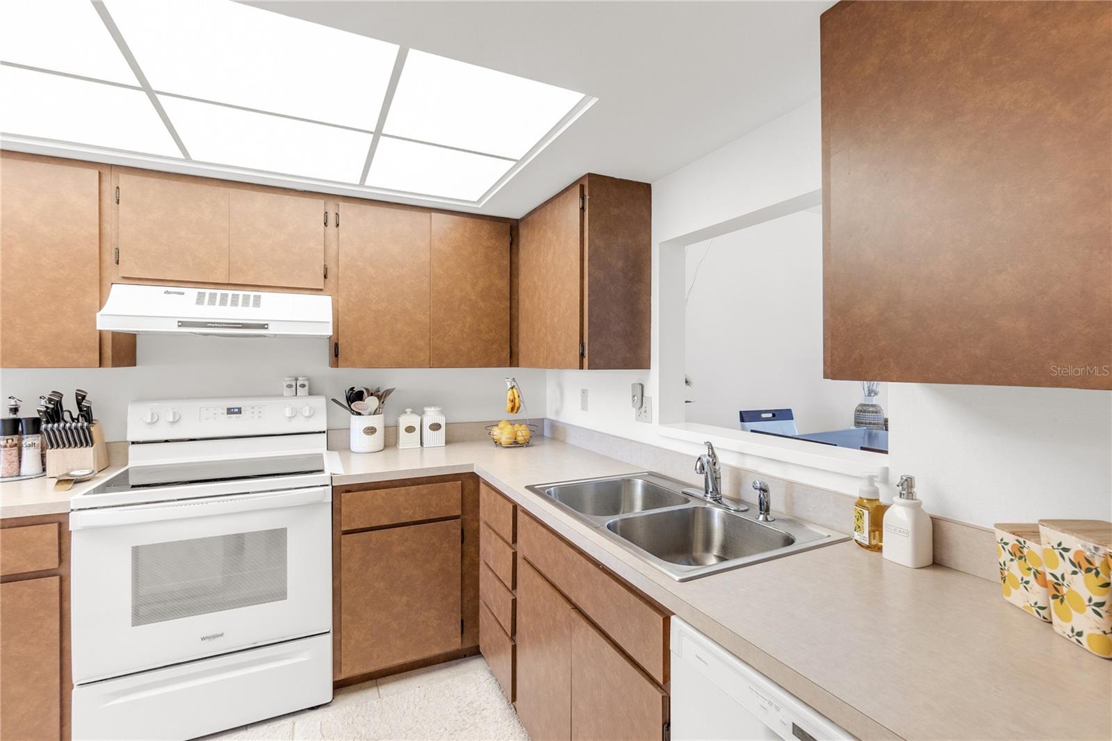 LAKESIDE CLUB OF SARASOTA - Residential