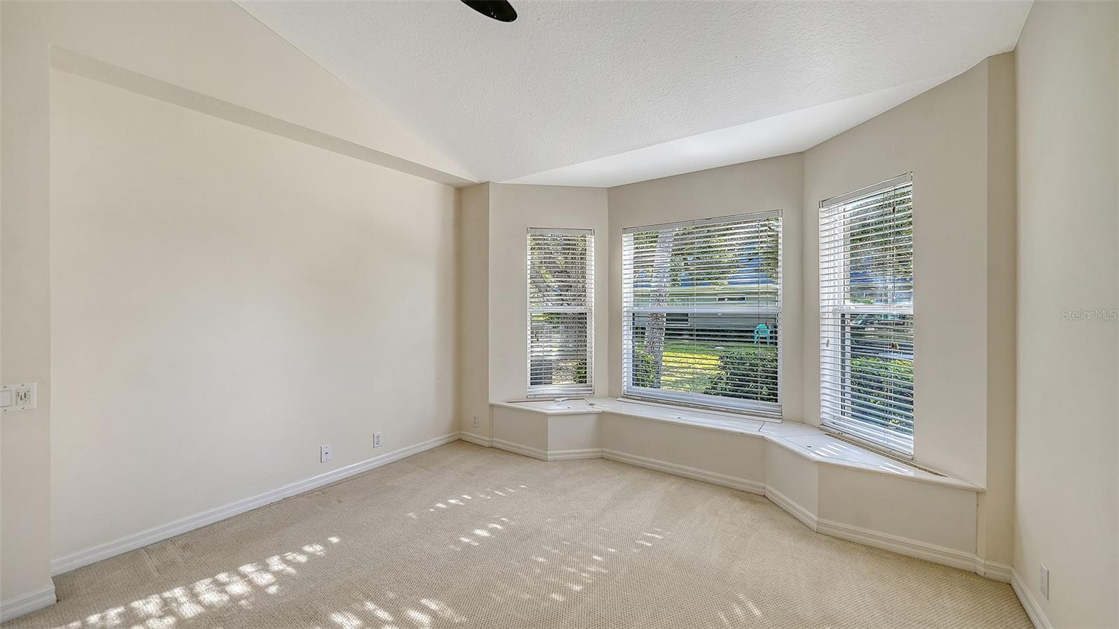 RIVER CLUB SOUTHPHASE III - Residential