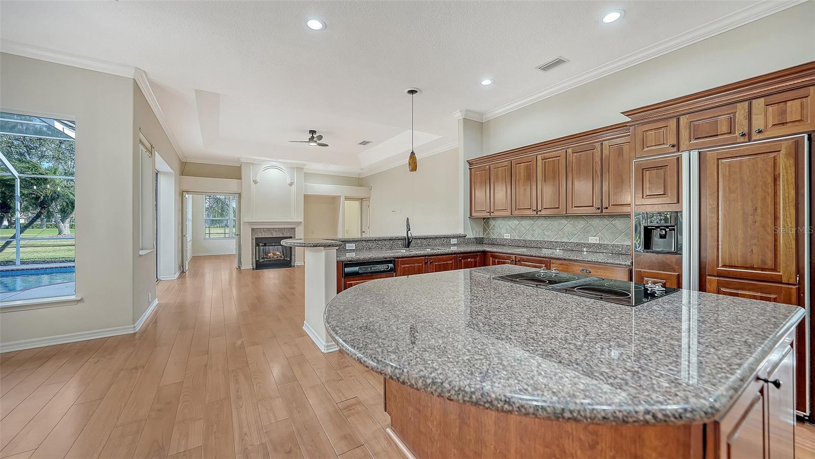 RIVER CLUB SOUTHPHASE III - Residential