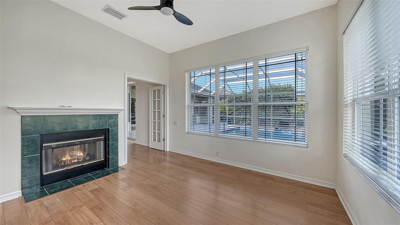 RIVER CLUB SOUTHPHASE III - Residential