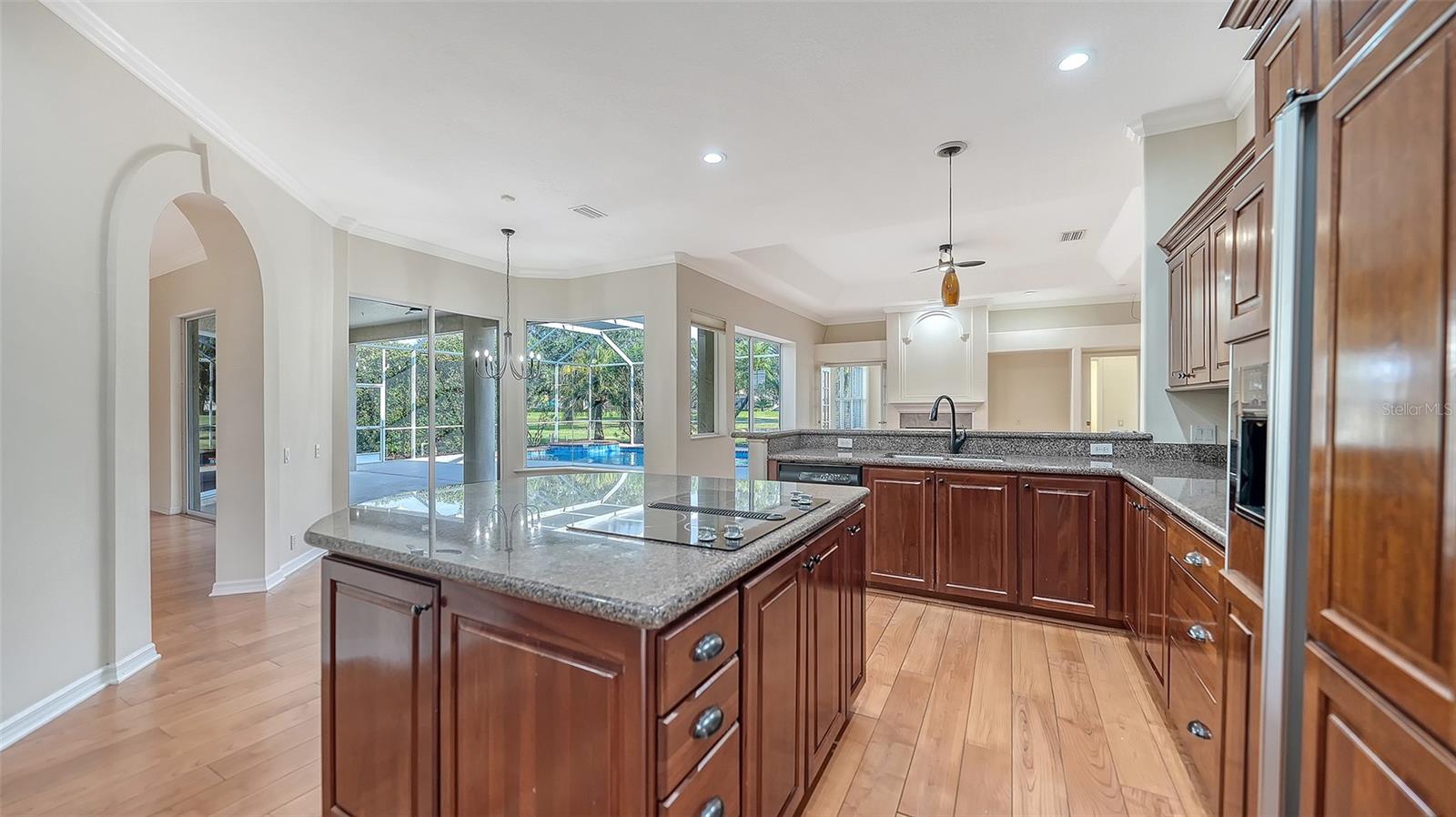 RIVER CLUB SOUTHPHASE III - Residential