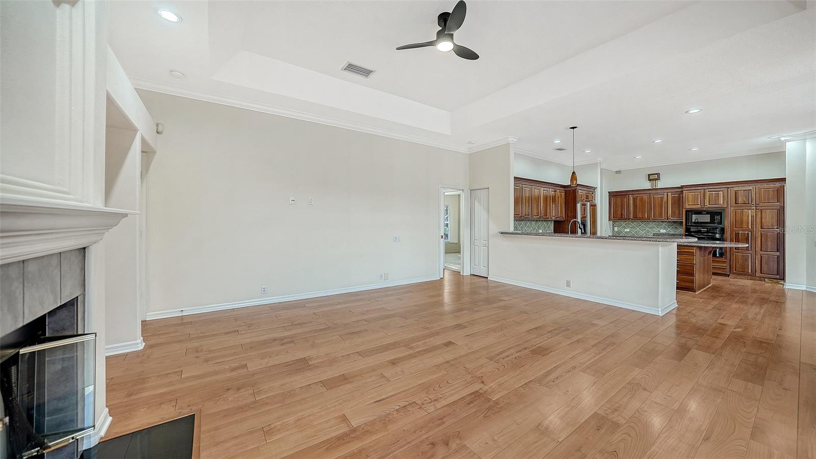 RIVER CLUB SOUTHPHASE III - Residential