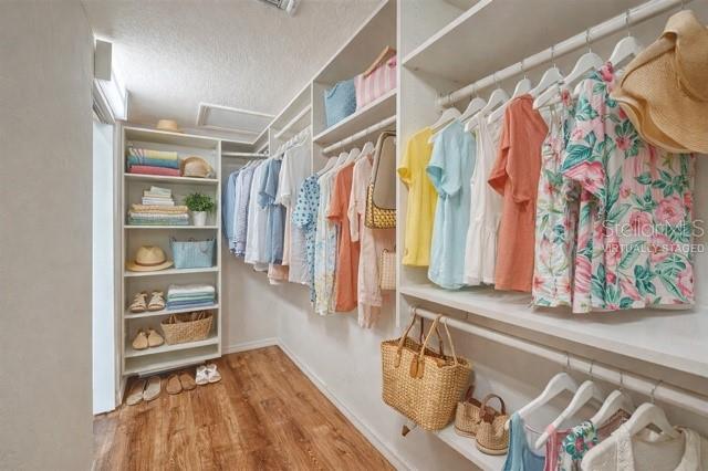 RIVER CLUB SOUTHPHASE III - Residential