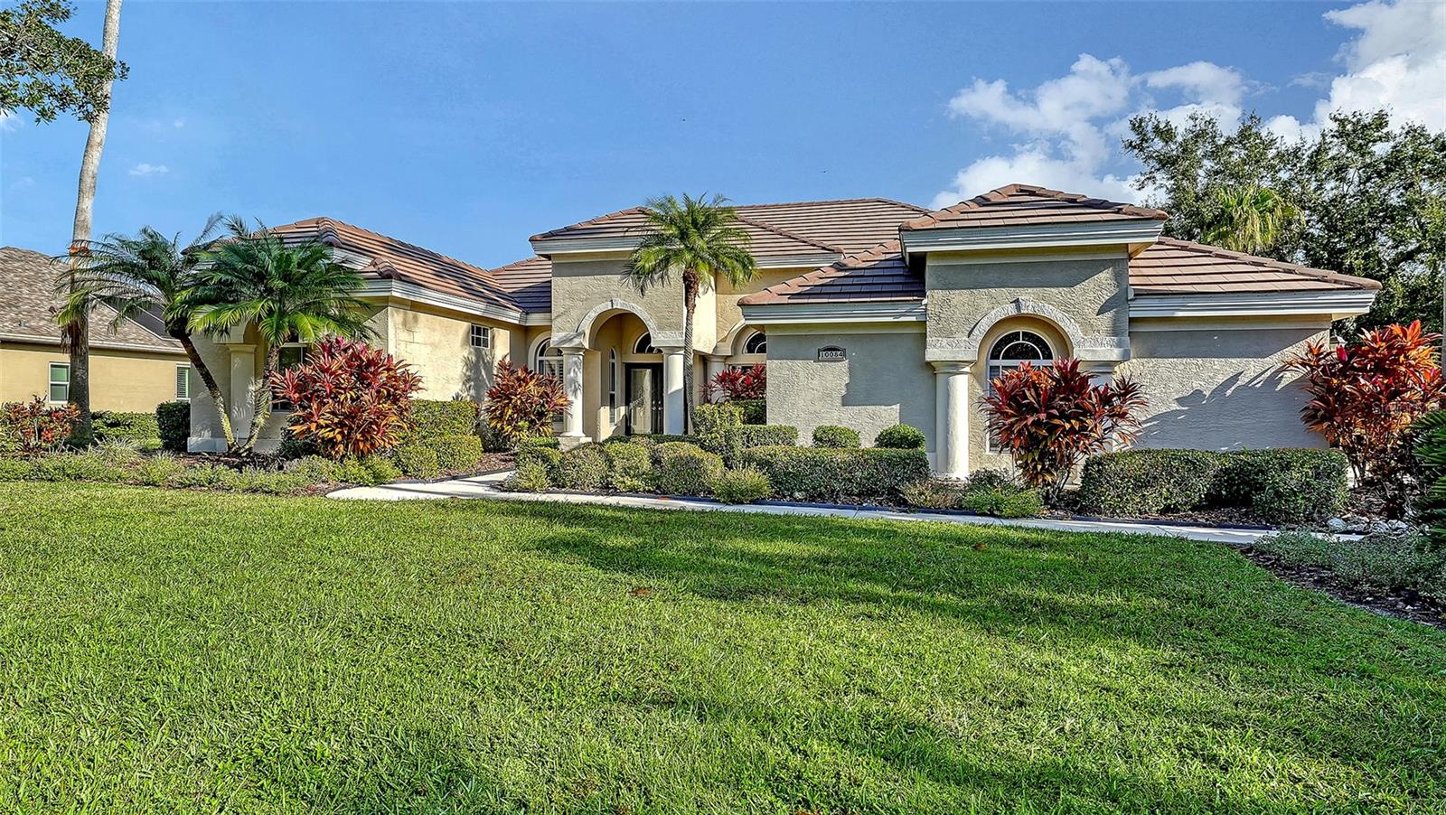 RIVER CLUB SOUTHPHASE III - Residential