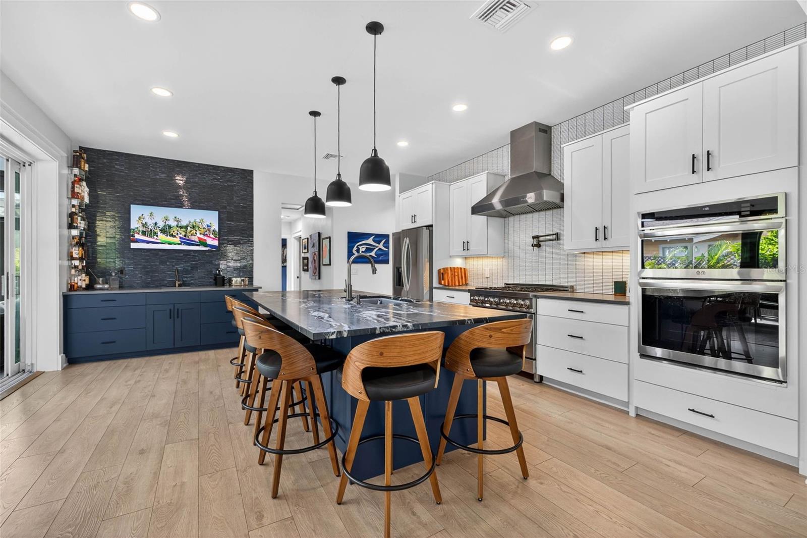 HALLS CENTRAL AVE 2 - Residential