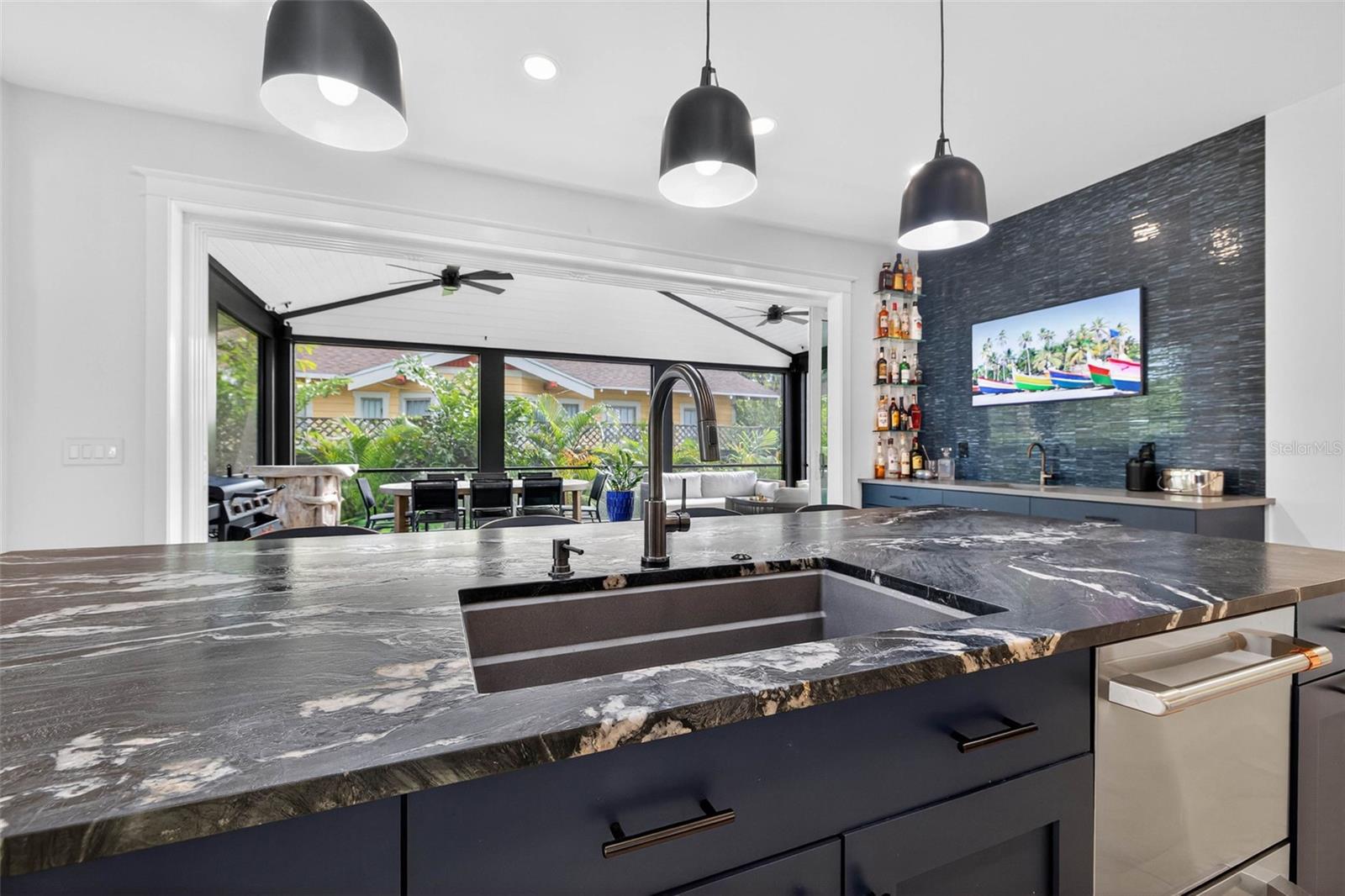 HALLS CENTRAL AVE 2 - Residential