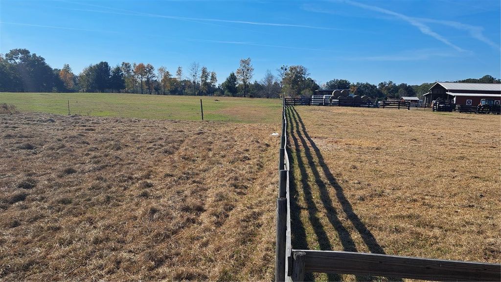 Photo of 000 NW 110th., Alachua, FL 32616 (MLS # GC535748)