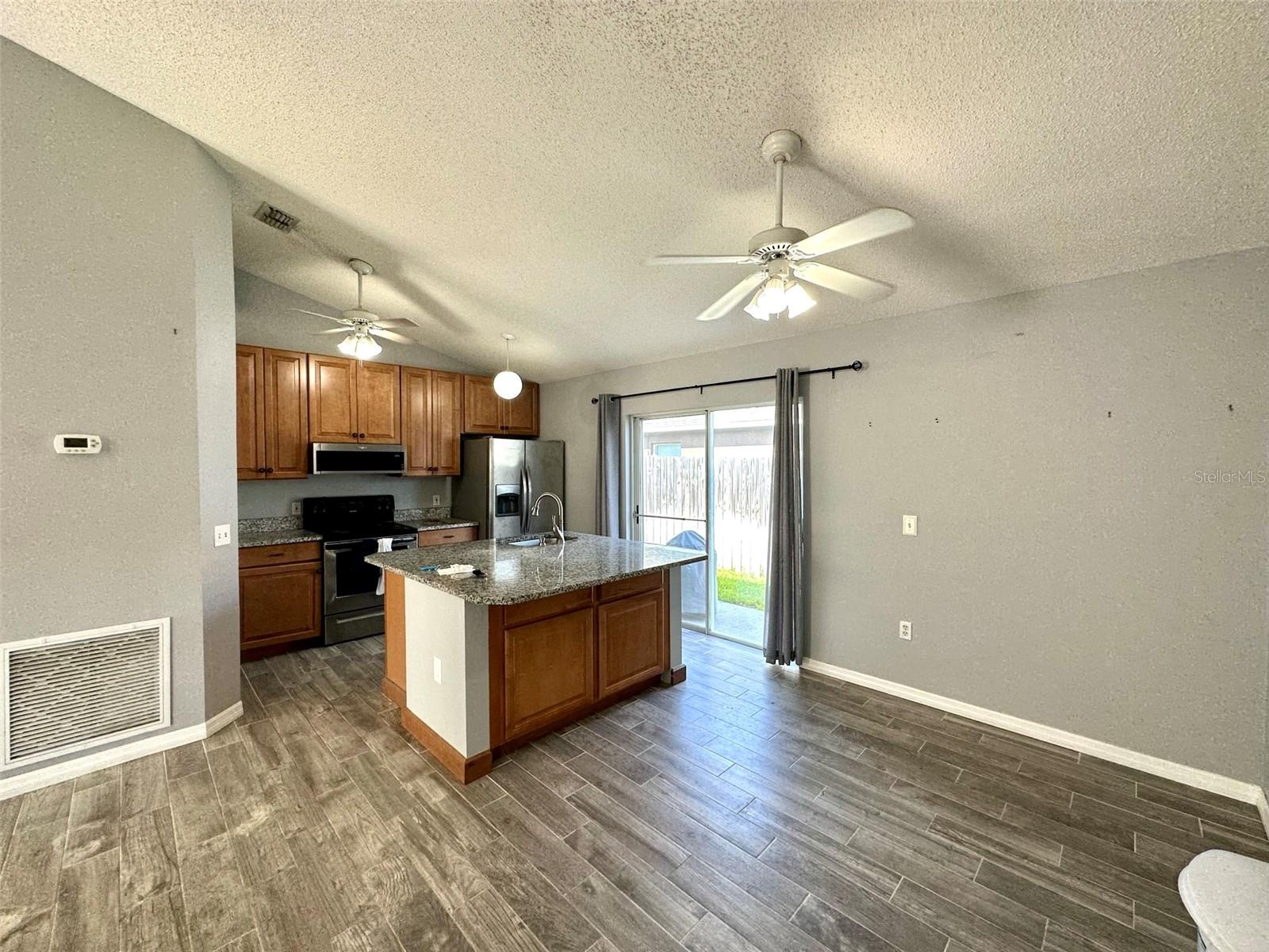 7650 HARBOR BEND CIRCLE