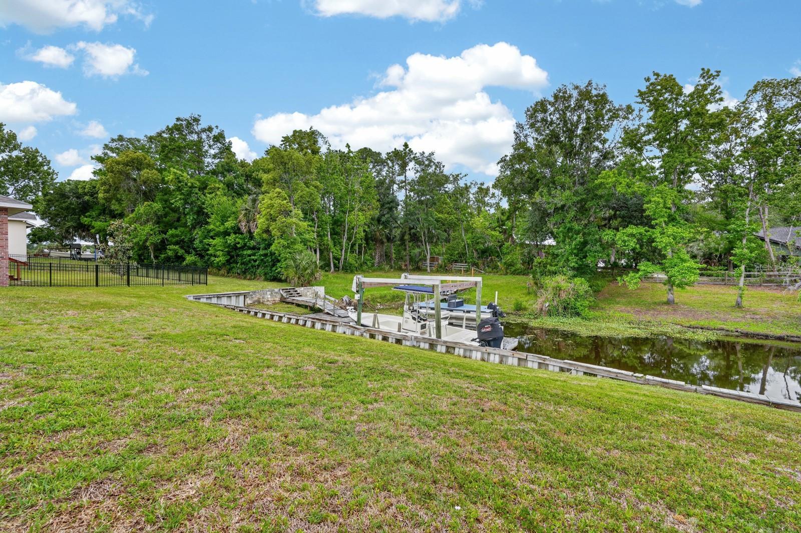 ST JOHNS RIVER LAND CO - Residential