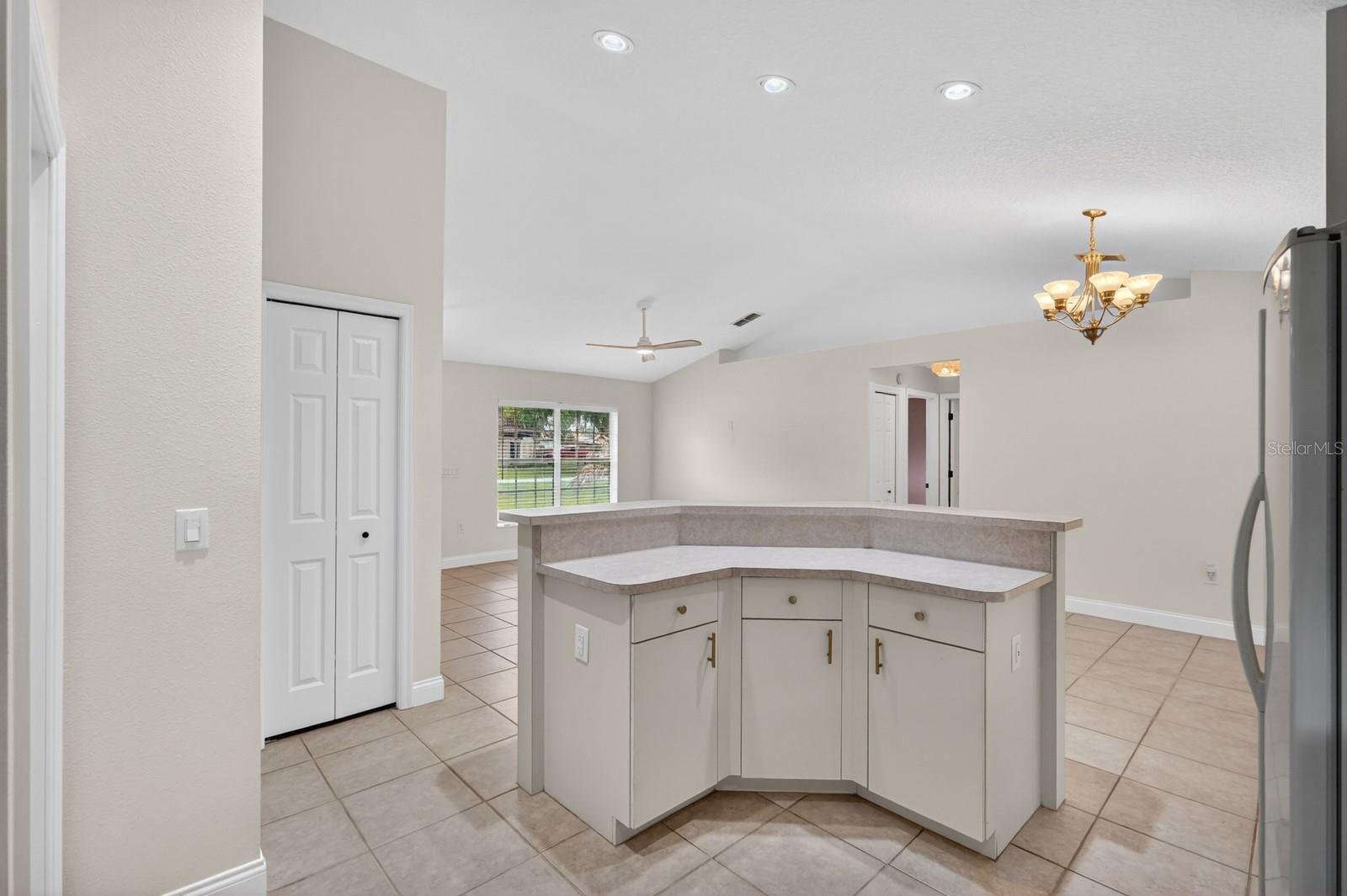 ST JOHNS RIVER LAND CO - Residential