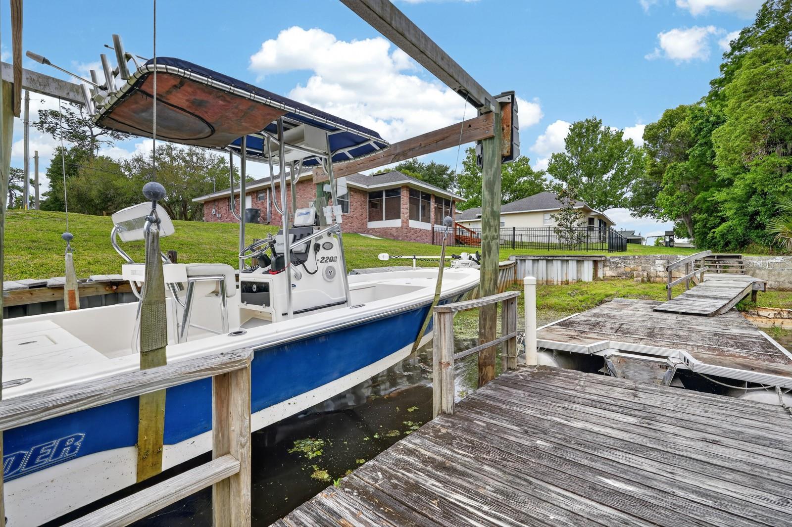 ST JOHNS RIVER LAND CO - Residential