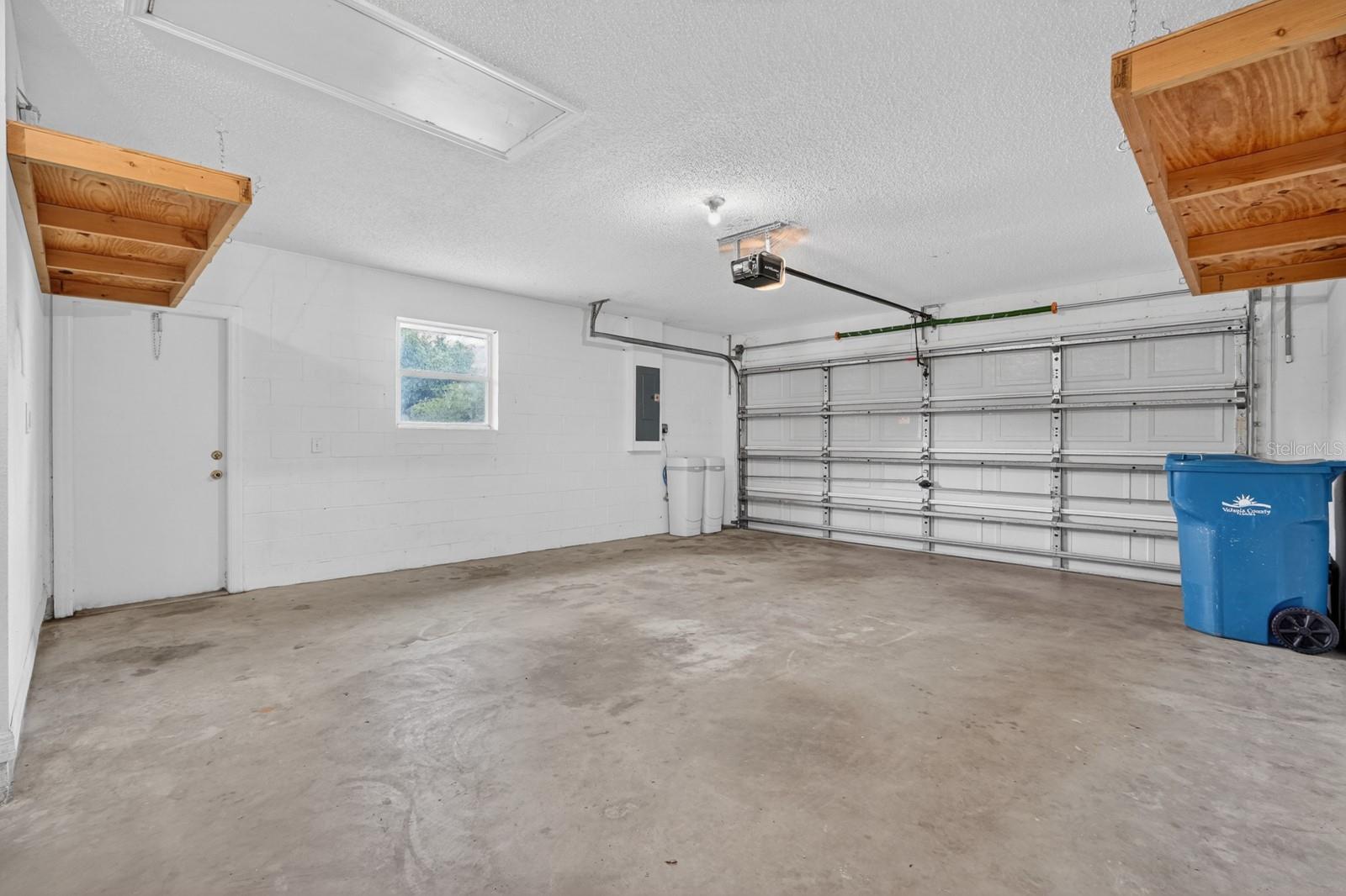 ST JOHNS RIVER LAND CO - Residential