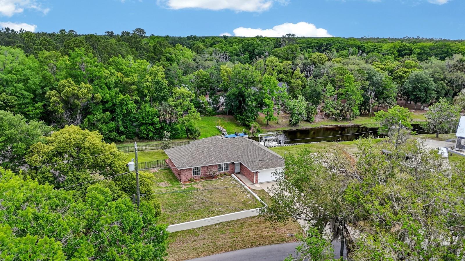ST JOHNS RIVER LAND CO - Residential