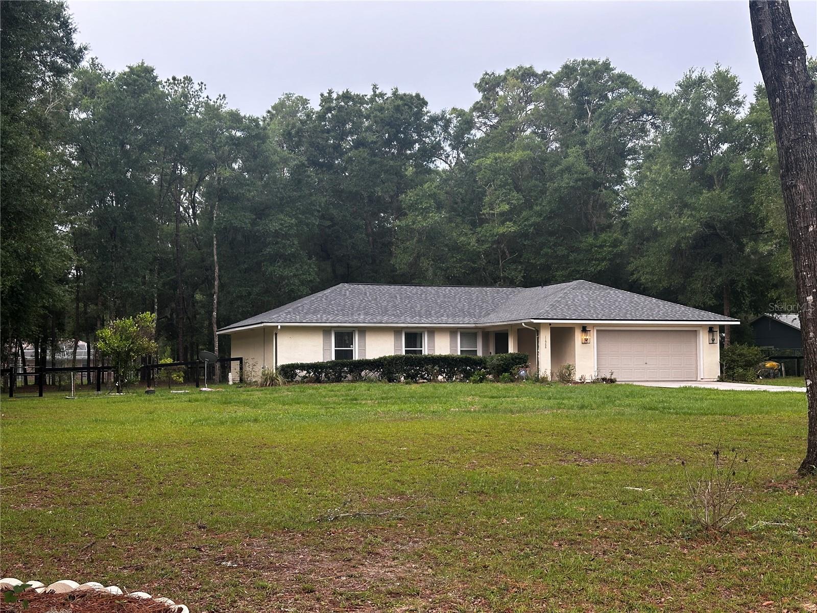 ROLLING HILLS 05 - Residential