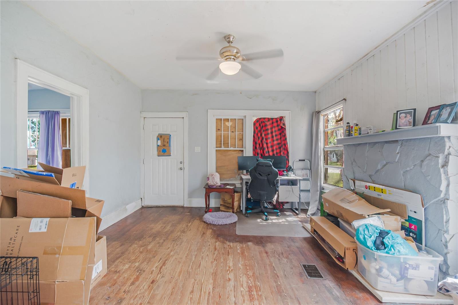 WOLF WILLIAM SUB - Residential