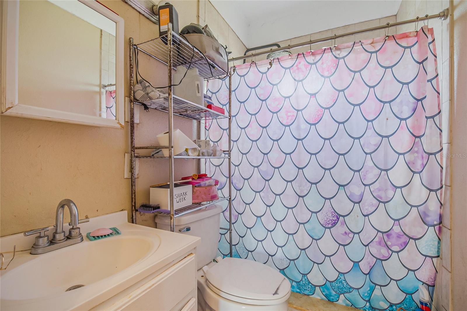 WOLF WILLIAM SUB - Residential