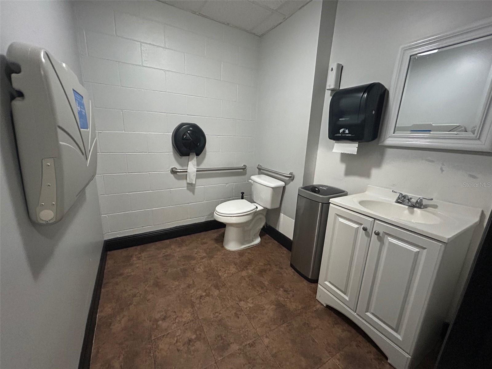 IRLO O BRONSONS SUB - Commercial Lease