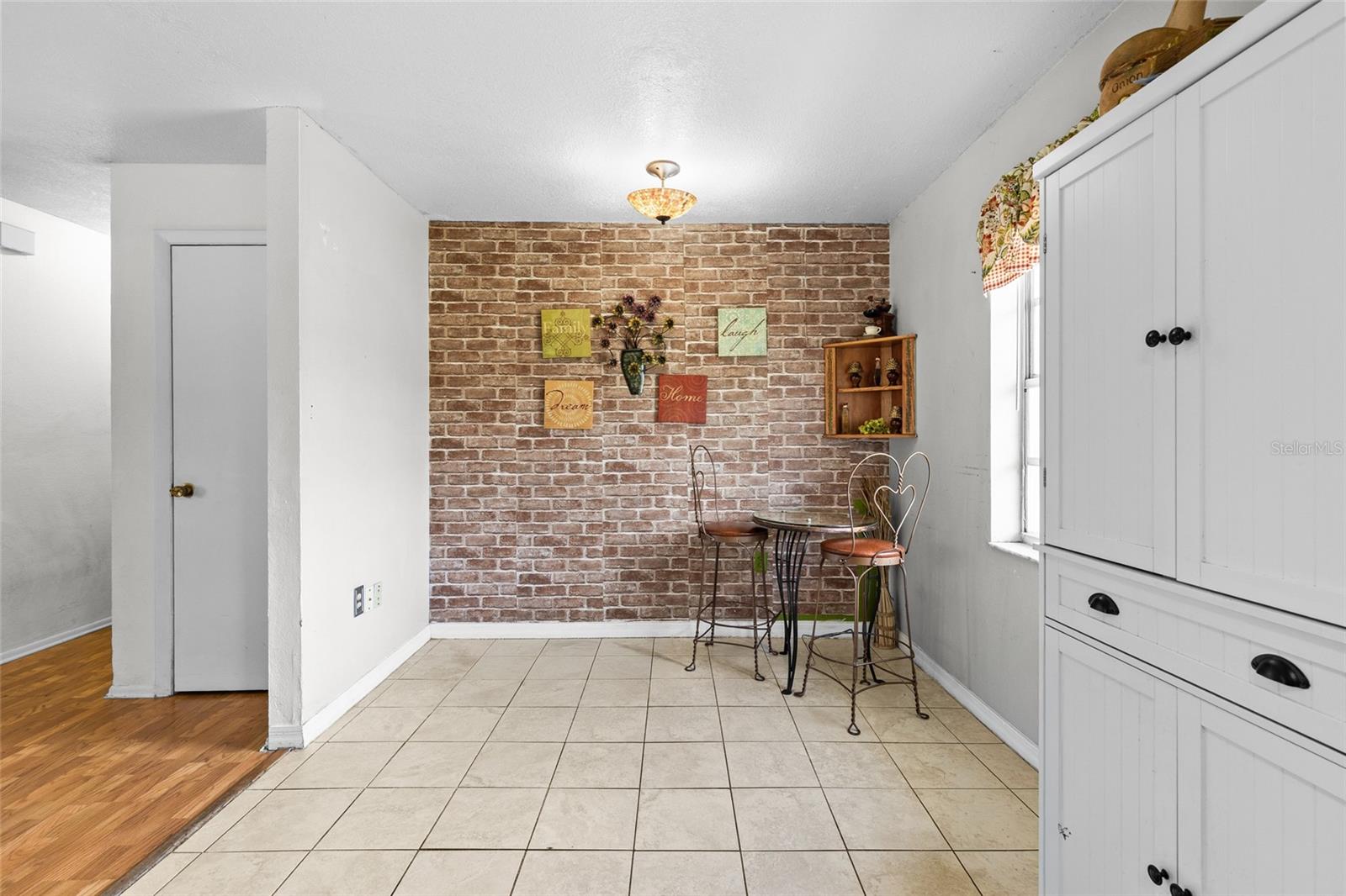 HIGHLAND PRAIRIE - Residential