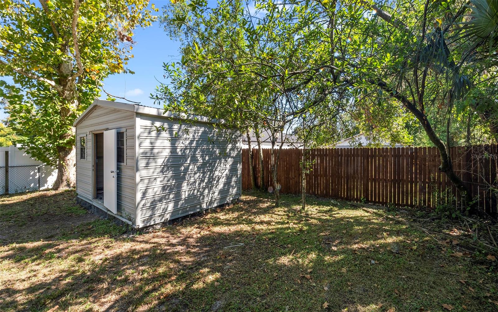 TAMPAS NORTH SIDE COUNTRY CLU - Residential