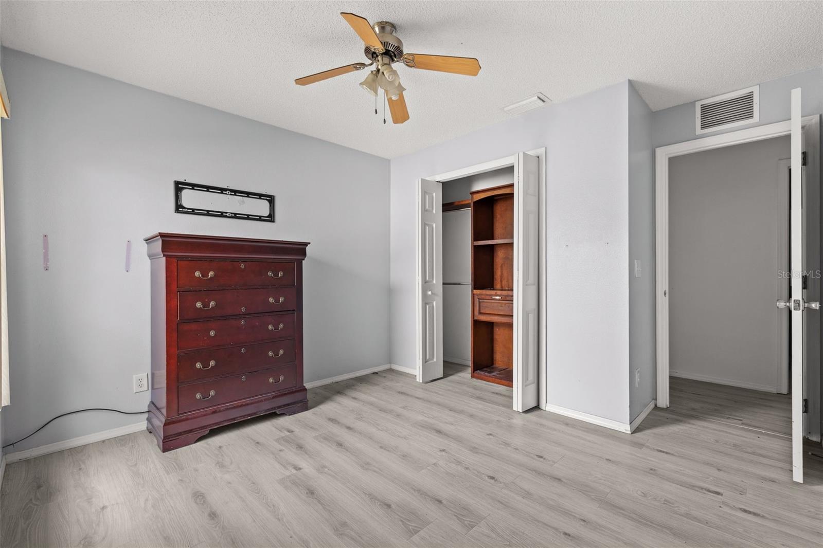 ISLANDS AT VALENCIA MILLINOCKETT - Residential