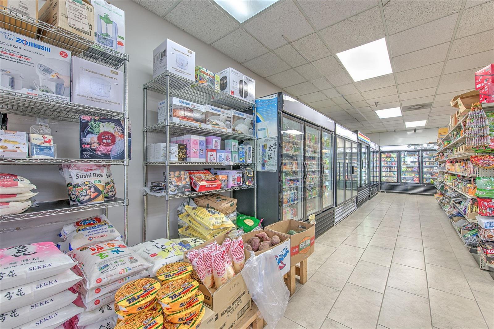 5537 SHELDON ROAD V