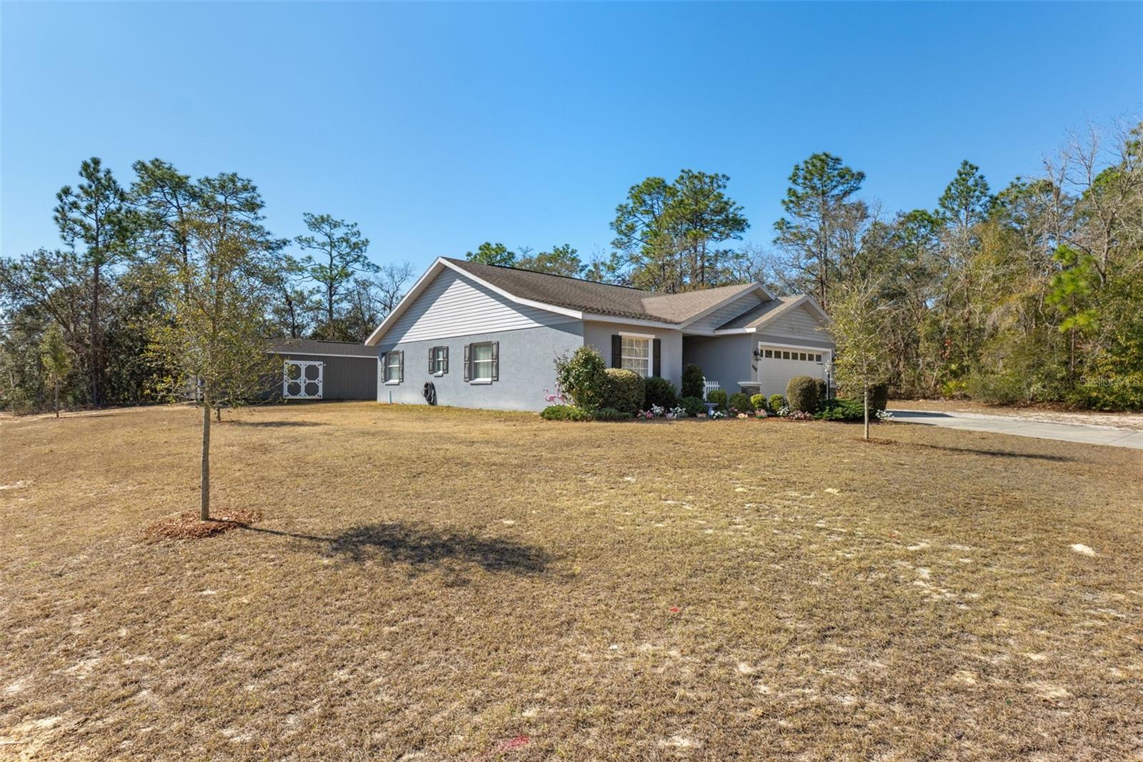 668 W HUMMINGBIRD DRIVE